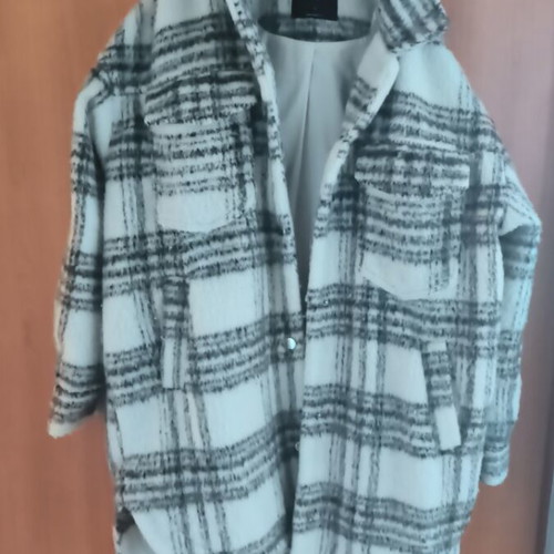 Tally Weijl Checked Overshirt Medium like new, black and white