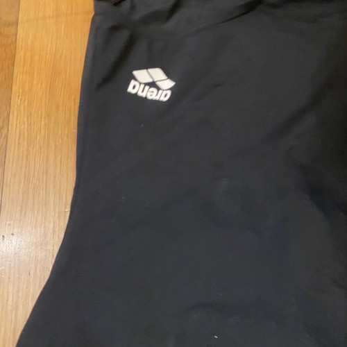 Arena swimsuit like new, black and white, sizes S/M