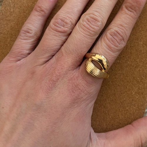 Gold rings new, gold color
