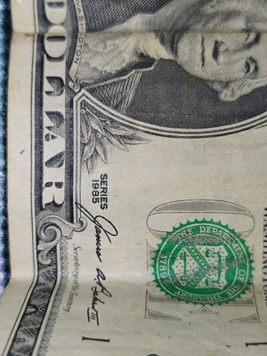 Collectible 1 dollar bill like new, printed in 1985