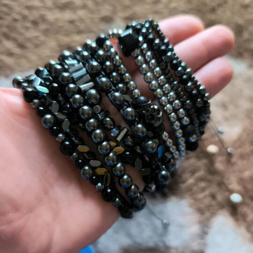 Bracelets with semi-precious stones new, handmade