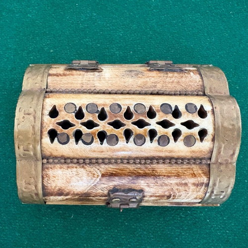 Jewelry box camel bone with brass details like new