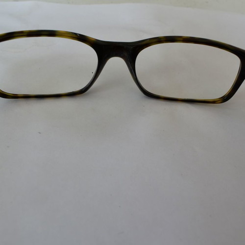 Tom Ford TF5083 eyeglasses used, frame 140