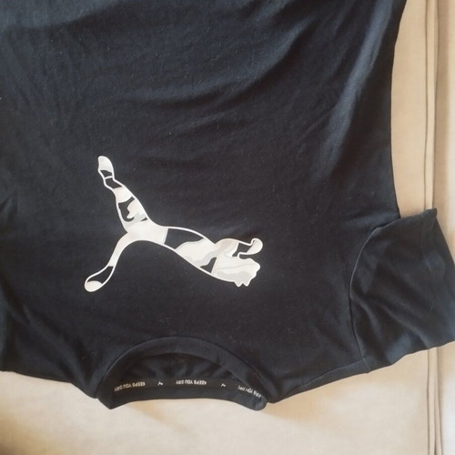 Puma Kids T-shirt black like new, size 146-152 cm