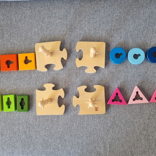 Hape Wooden Shape Sorting Toy like new for 18+ months