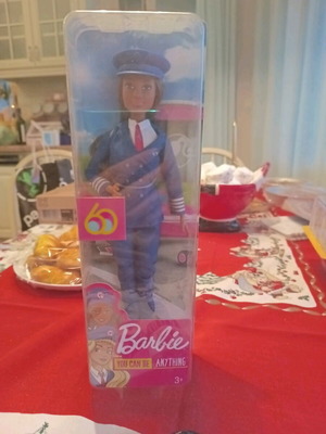 Barbie You Can Be Anything πιλότος καινούργιο, κλειστή στο κουτί