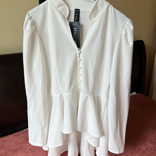 White blouse with buttons and ruffles, Small, new