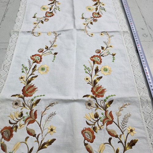 Embroidery with lace in earthy tones new