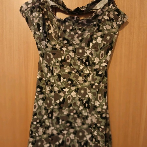 Denny Rose Army blouse open back like new, size L