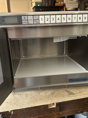 Programmable Professional Microwave Oven NE2153-2 Panasonic 2.1 kW 18L like new