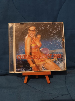 Clubbers House 2003 Hot Summer Party CD used