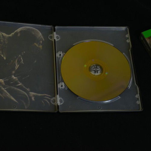 Mortal Kombat X Xbox One steelbook used with sleeve wear