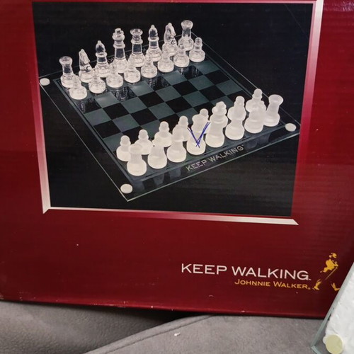 Glass chess Johnnie Walker new, base size 25x25 cm