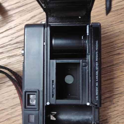 Halina MW 35G Analog Camera like new