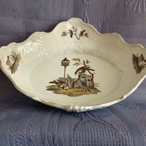 Limoges Deshoulières deep porcelain serving plate like new, Metropolitan Museum collection