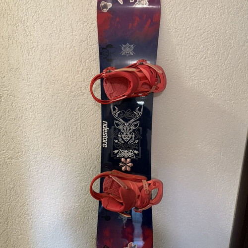Salomon snowboard 146 cm with Burton Scribe bindings size L