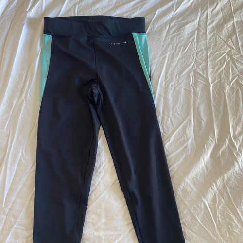 Oysho sports leggings used, black with turquoise details, XS
