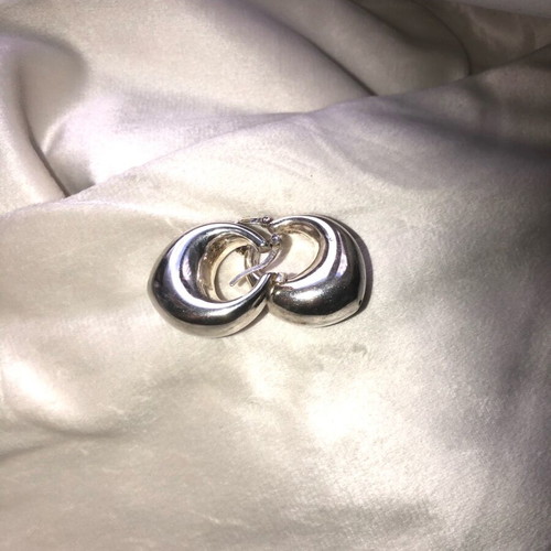 Silver 925 earrings like new with unusual hoop shape