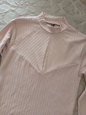 Stradivarius blouse size M, like new, thin elastic bronze color