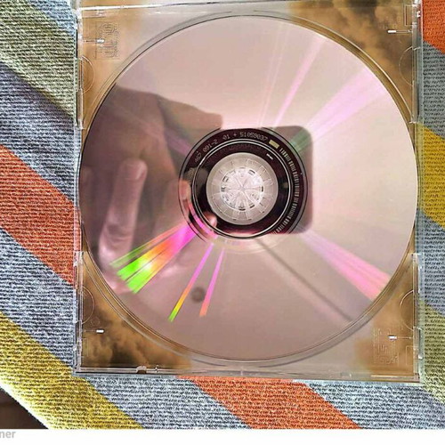 Bond Born CD like new