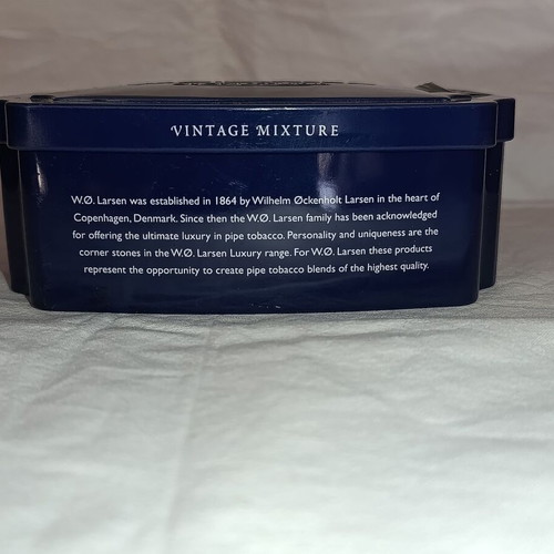 W. Ø. Larsen Signature Danish Pipe Tobacco Box used, collectible