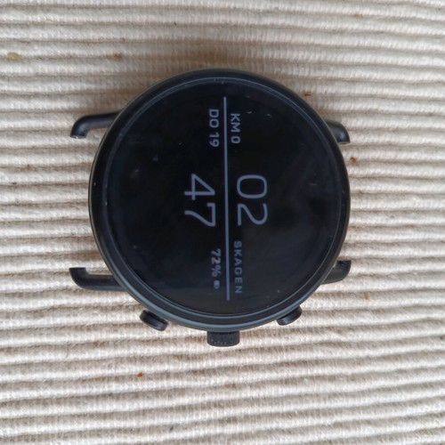 Skagen Falster smartwatch like new, 42 mm, WearOS with extra straps