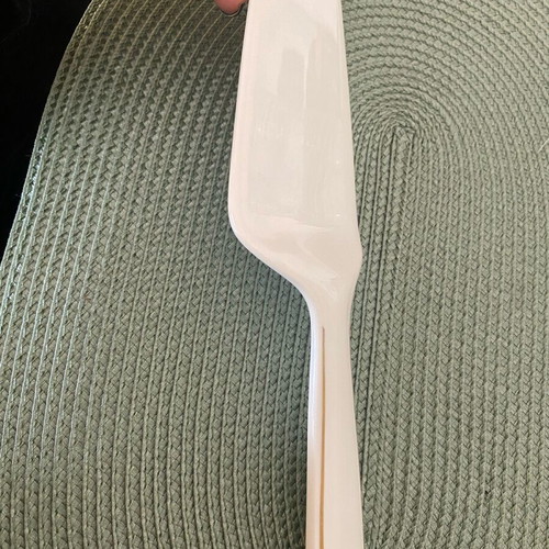 Christopher Stuart porcelain serving spatula like new