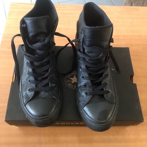 Branded men's shoes size 40 like new, black casual