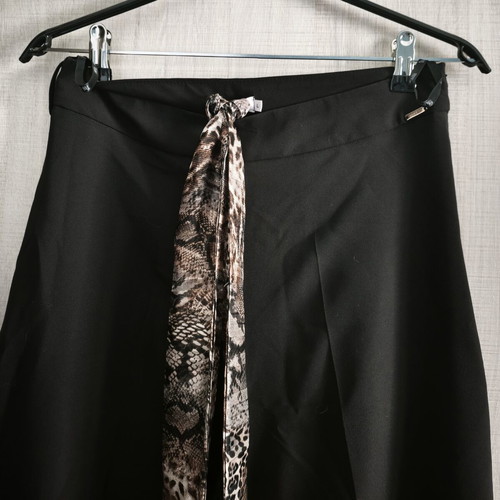 Toi Moi wide leg trousers like new, size large, black