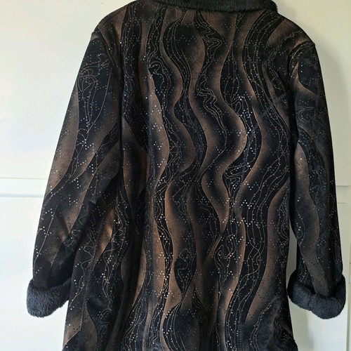 Coat used with fur lining multicolored, size L