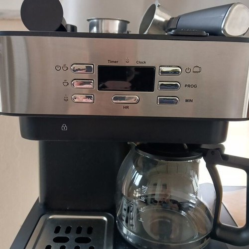 Dosette D2502 3-in-1 coffee maker like new, espresso and filter