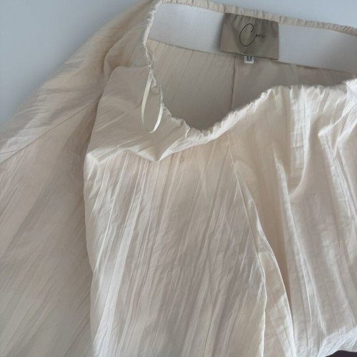 Cori high-waisted shorts like new, beige, airy viscose