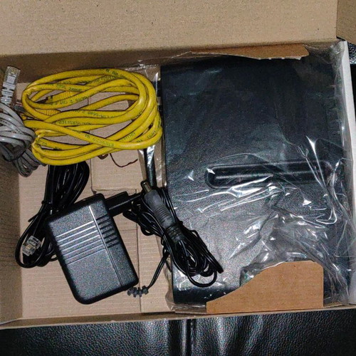 Thomson SpeedTouch 585v6 ADSL2+ Wireless Router like new