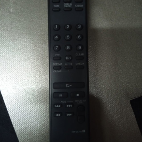 Sony CD Control RM DX740 like new