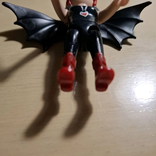 Playmobil figure woman bat like new
