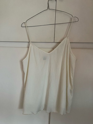 Shein white XL camisole top like new