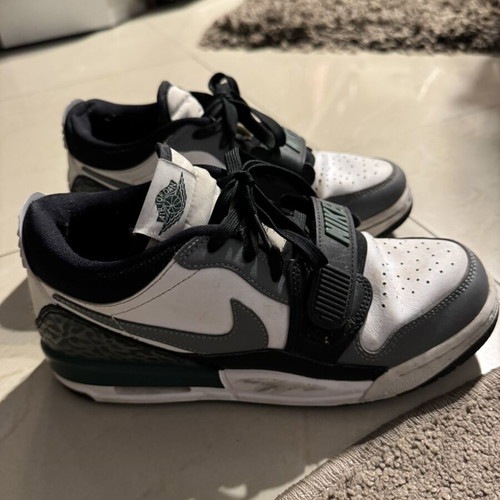 Nike Air Jordan Legacy 312 sneakers like new, boys' size 37.5
