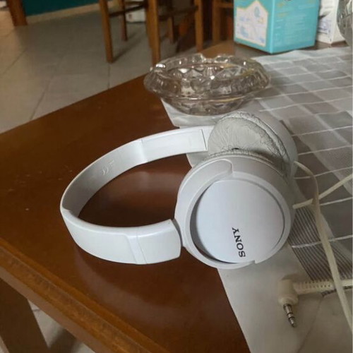 Sony wired headphones like new