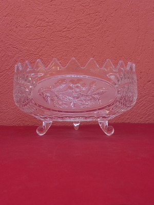 Crystal footed centerpiece bowl