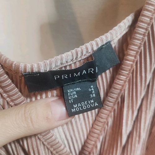 Primark jumpsuit like new, beige pink, size S