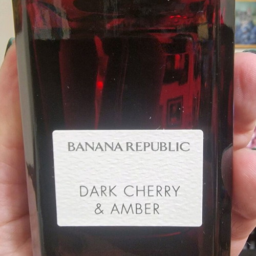 Dark Cherry & Amber Banana Republic perfume like new