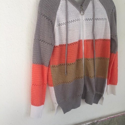Striped hoodie cardigan with zipper like new, spring summer colors
