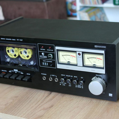 Sharp RT-1157 cassette deck like new