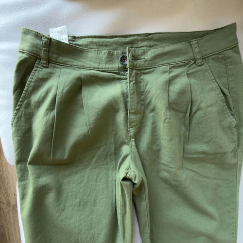 Benetton khaki pants new, cotton size 46