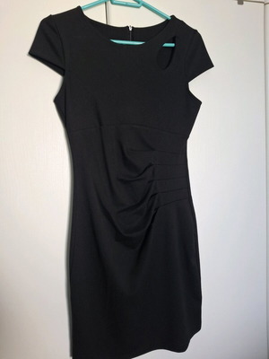 Black dress like new with shoulder cutout and side ruching