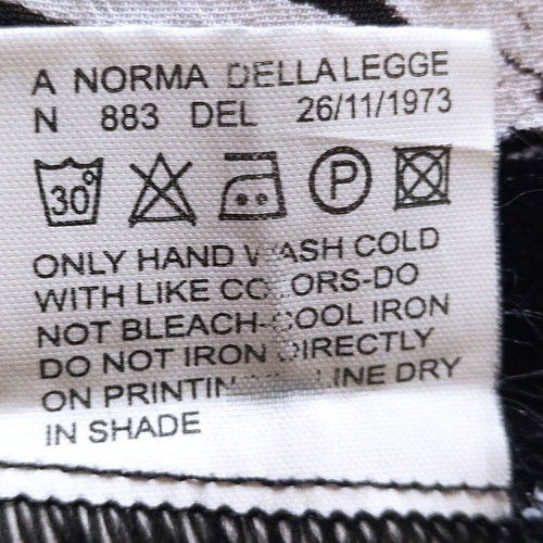 Emporio Armani women's shirt like new, size M, black and white