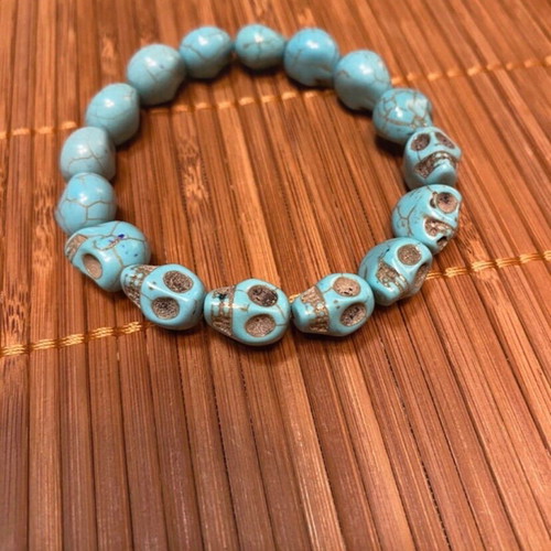 Bracelet with turquoise semiprecious stones new