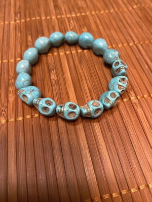 Bracelet with turquoise semiprecious stones new