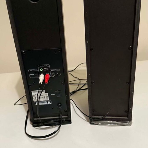 Genius SP-HF2020 floor speakers new, 60W RMS, 2 speakers
