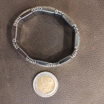 Women's magnetic bracelet